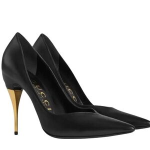 Gucci Women's Black and Gold Nappa Charlotte Pumps